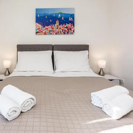 Holiday home Genster - Mirna Kroatien Vir