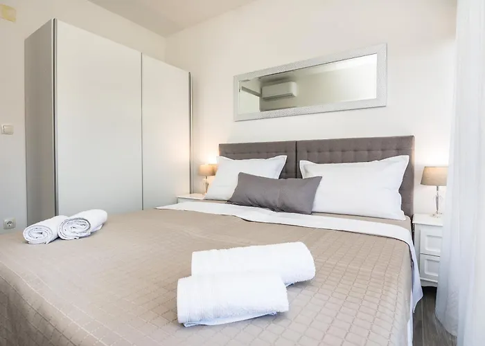 Genster - Mirna Kroatien * 비르