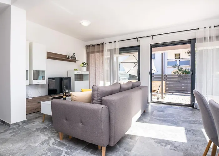 Genster - Mirna Kroatien