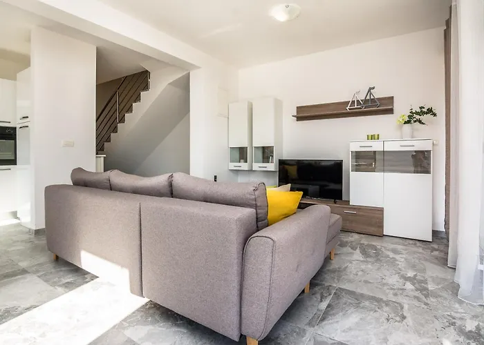 펜션 Genster - Mirna Kroatien