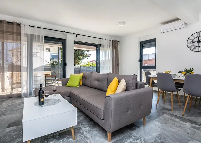 Genster - Mirna Kroatien 펜션 비르