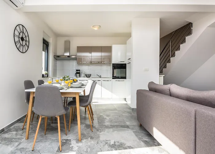 펜션 Genster - Mirna Kroatien