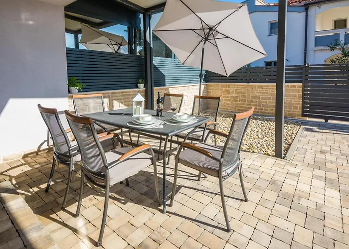 Genster - Mirna Kroatien *